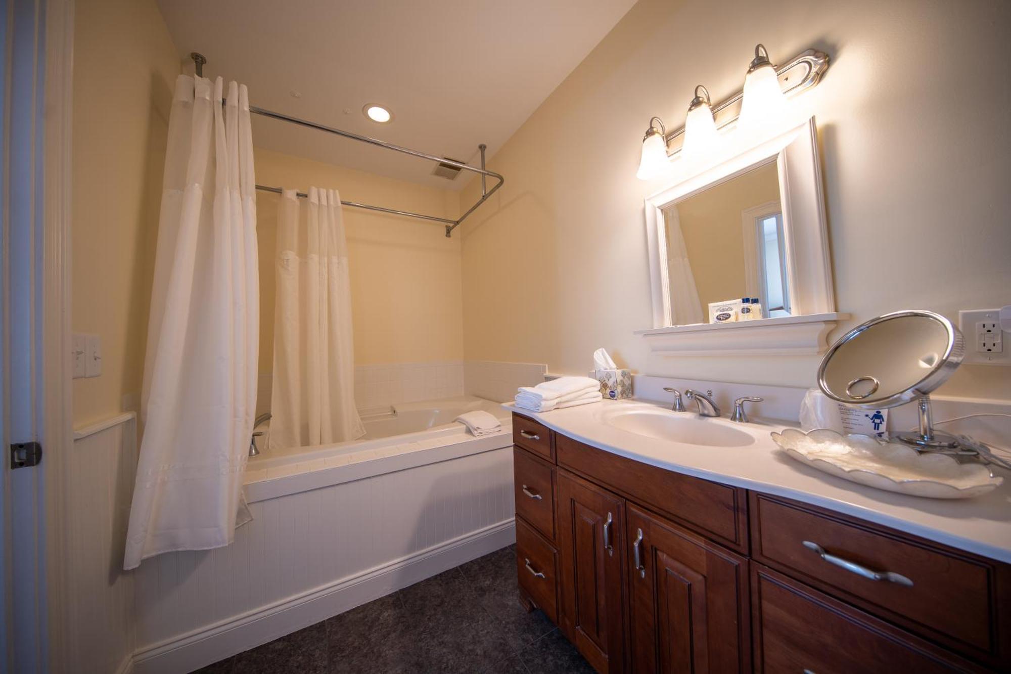 The Edenton Collection-The Granville Queen Inn Quarto foto
